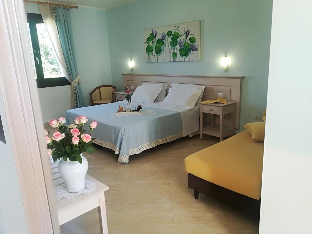 Agriturismo Torrevecchia San Pancrazio Salentino Kültér fotó