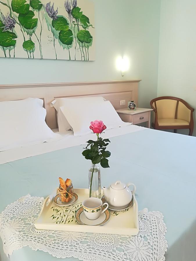 Agriturismo Torrevecchia San Pancrazio Salentino Kültér fotó